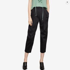 NWT BCBG MaxAzria Women's Pleated Ankle Pant, Black. XS.